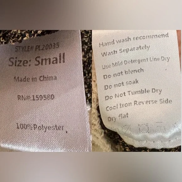 Pink Lily x Living My Best Style Animal Cat Print Pullover Sweater Size S - Picture 5 of 5